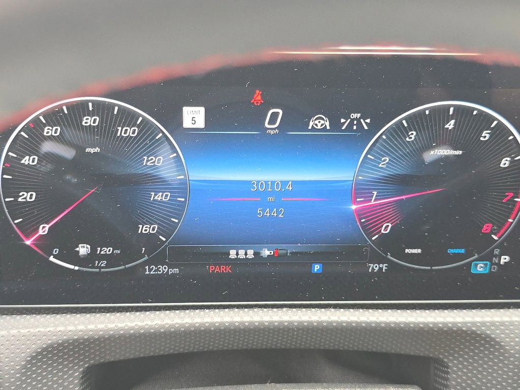 Certified 2026 Mercedes-Benz CLA 250 4MATIC image 27