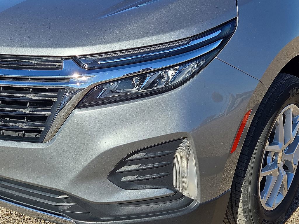 Used 2023 Chevrolet Equinox LT image 9