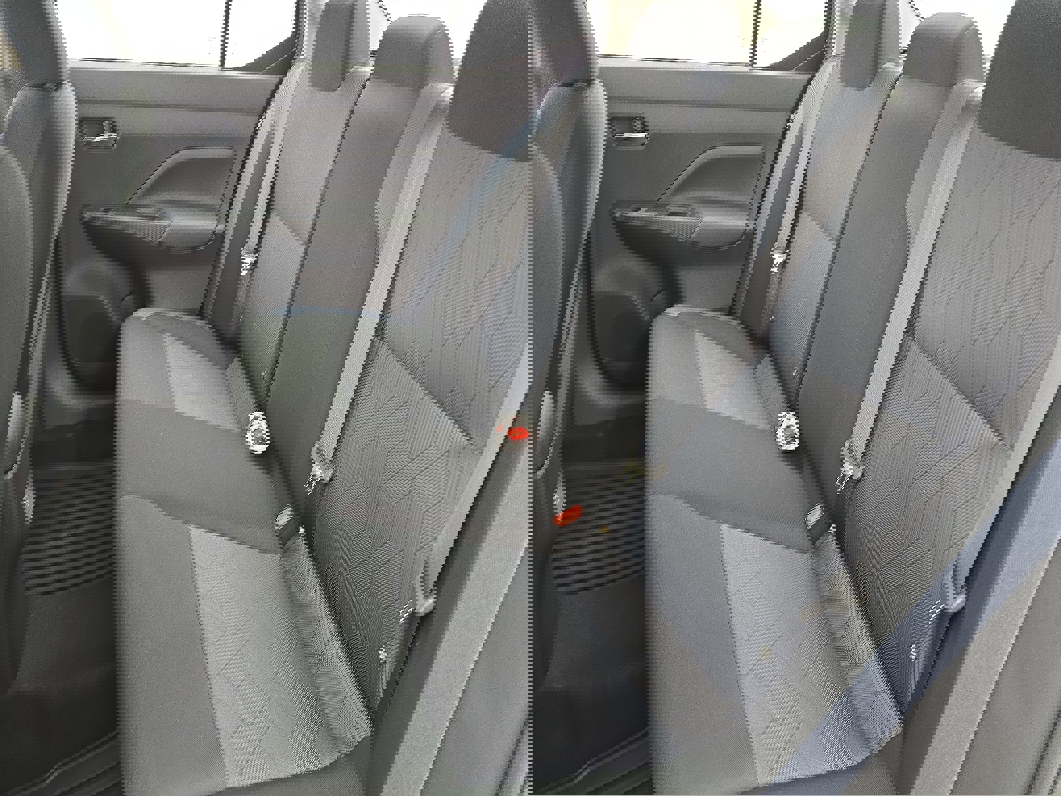 New 2025 Nissan Versa SV w/ Trunk Package image 13