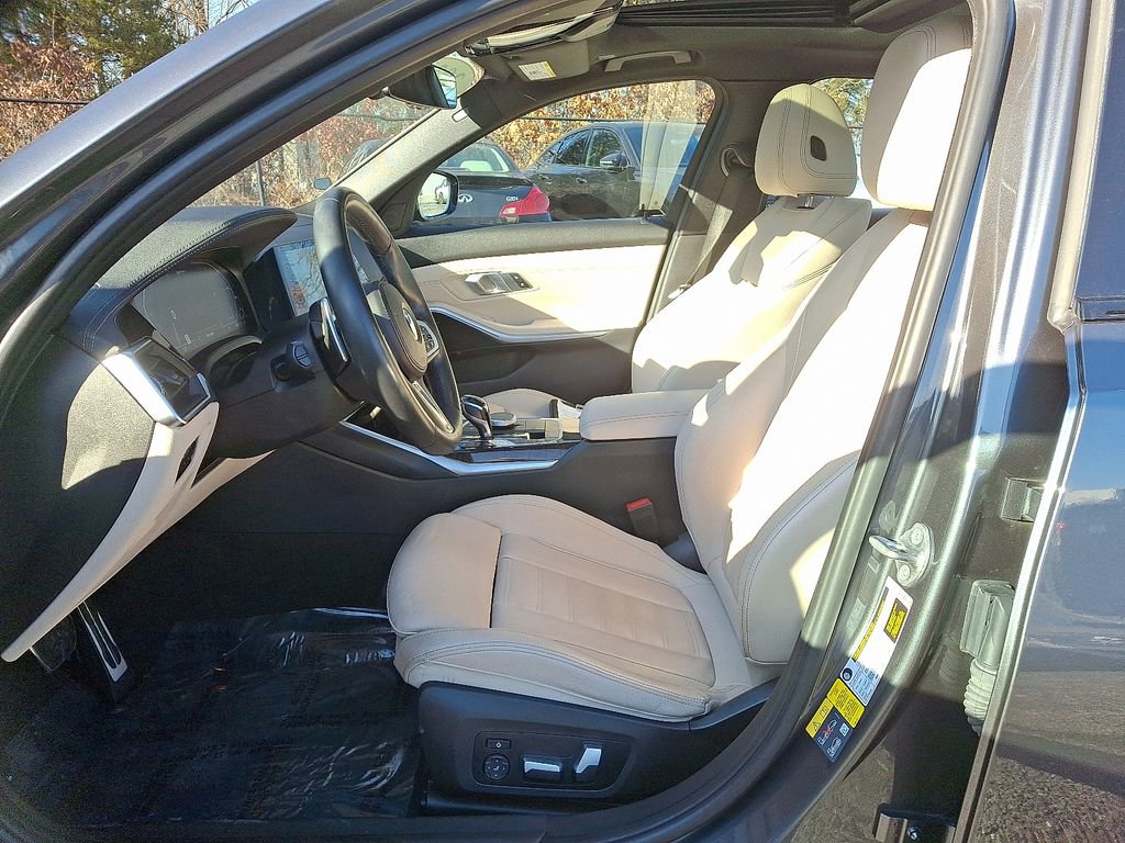 Used 2021 BMW 330e xDrive w/ M Sport Package image 14