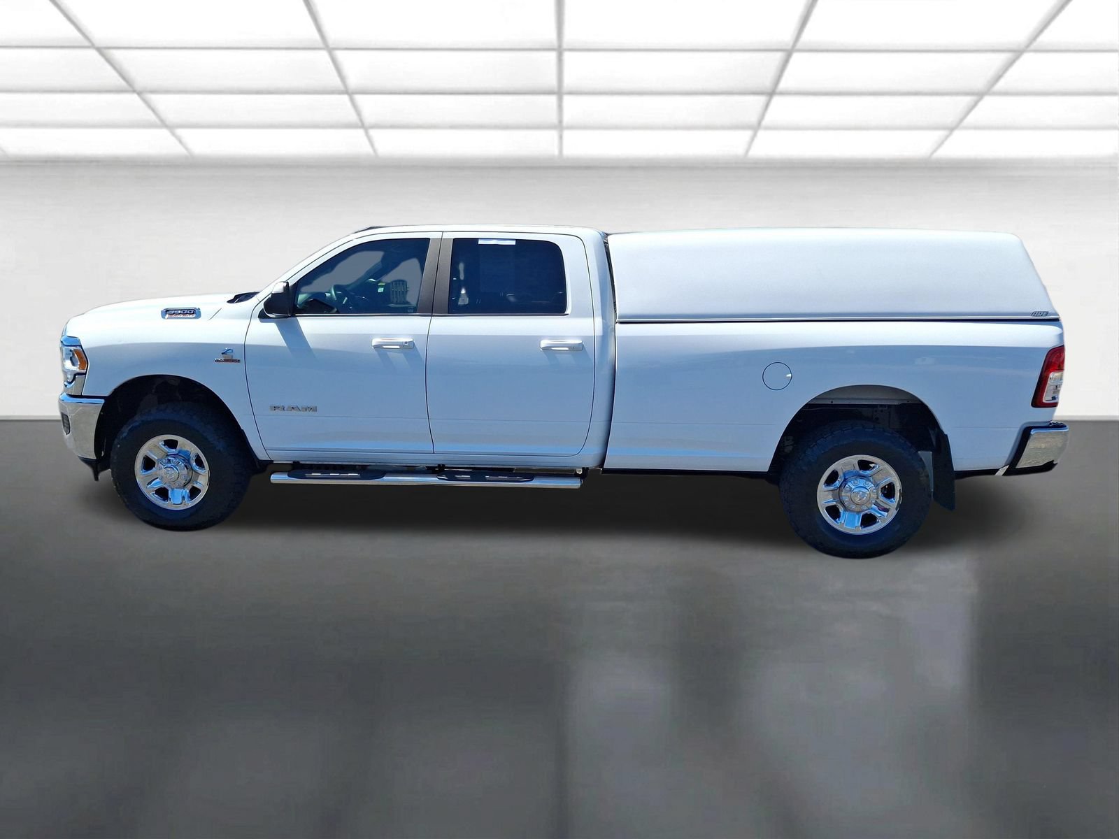 Certified 2022 RAM 3500 Big Horn w/ Snow Chief Group AWD/4WD image 8