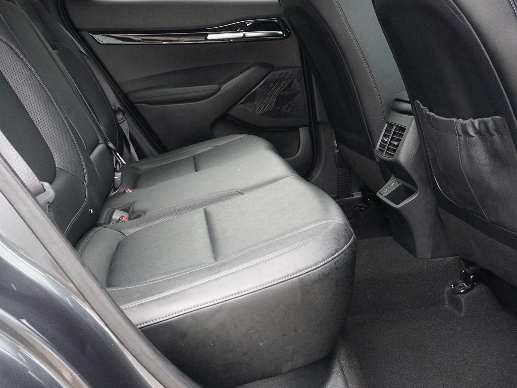 Used 2024 Kia Seltos EX AWD/4WD image 31
