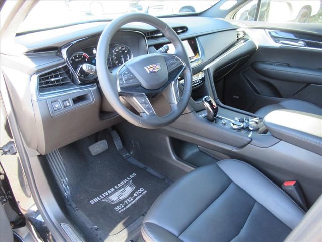 Certified 2025 Cadillac XT5 Premium Luxury image 17