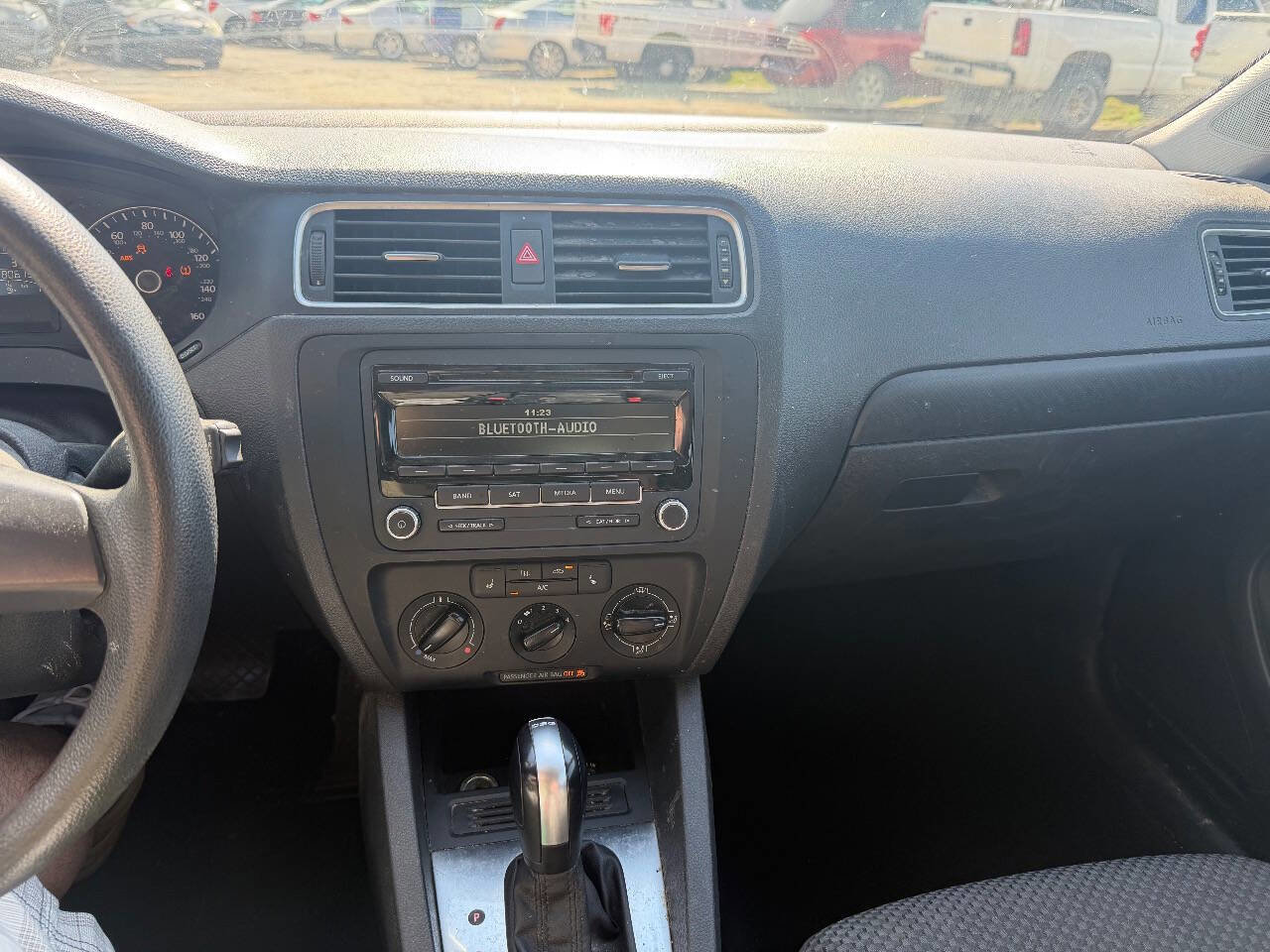 Used 2014 Volkswagen Jetta TDI image 17