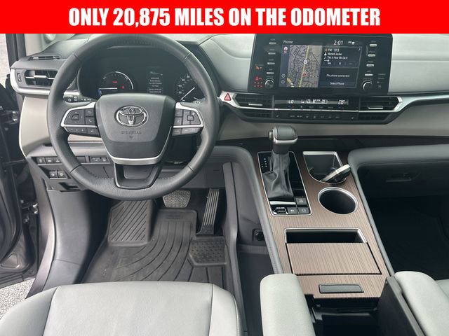 Certified 2024 Toyota Sienna XLE w/ XLE Plus Package FWD image 13