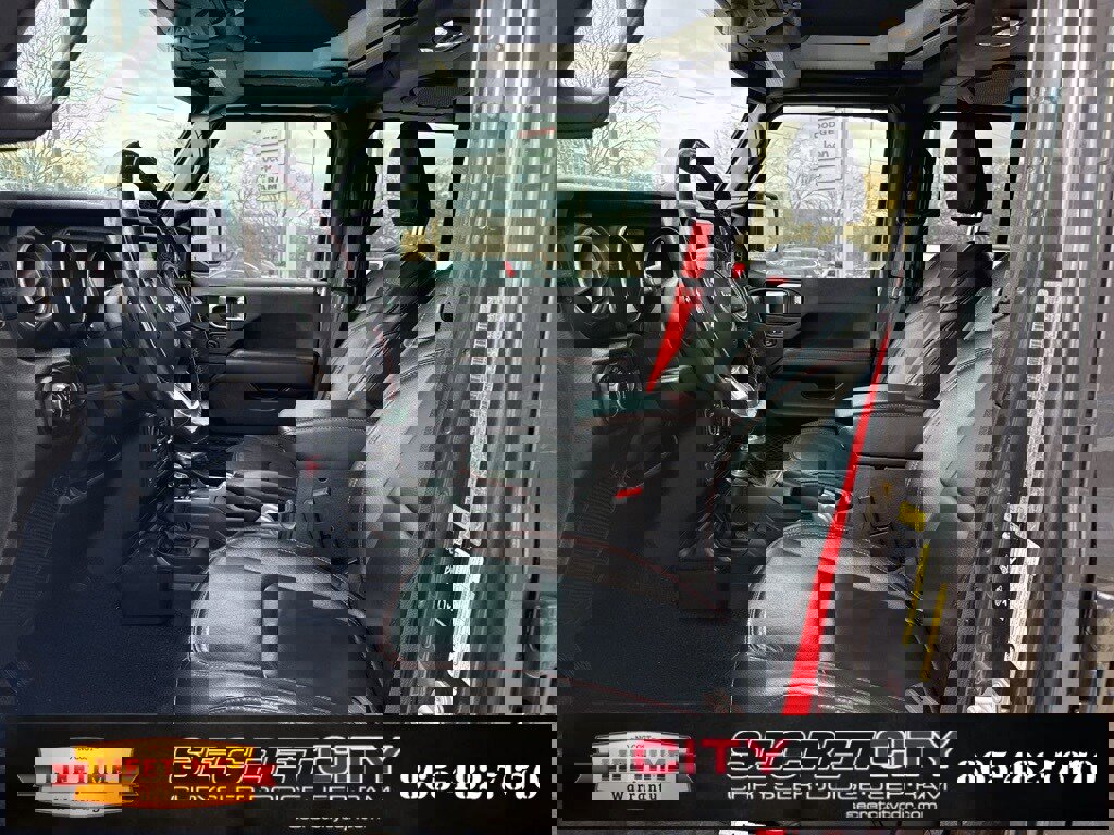 Used 2020 Jeep Wrangler Unlimited Rubicon w/ Quick Order Package 28Y Recon image 34