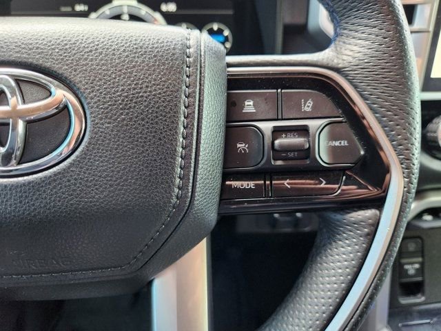 Used 2024 Toyota Sequoia Platinum image 31