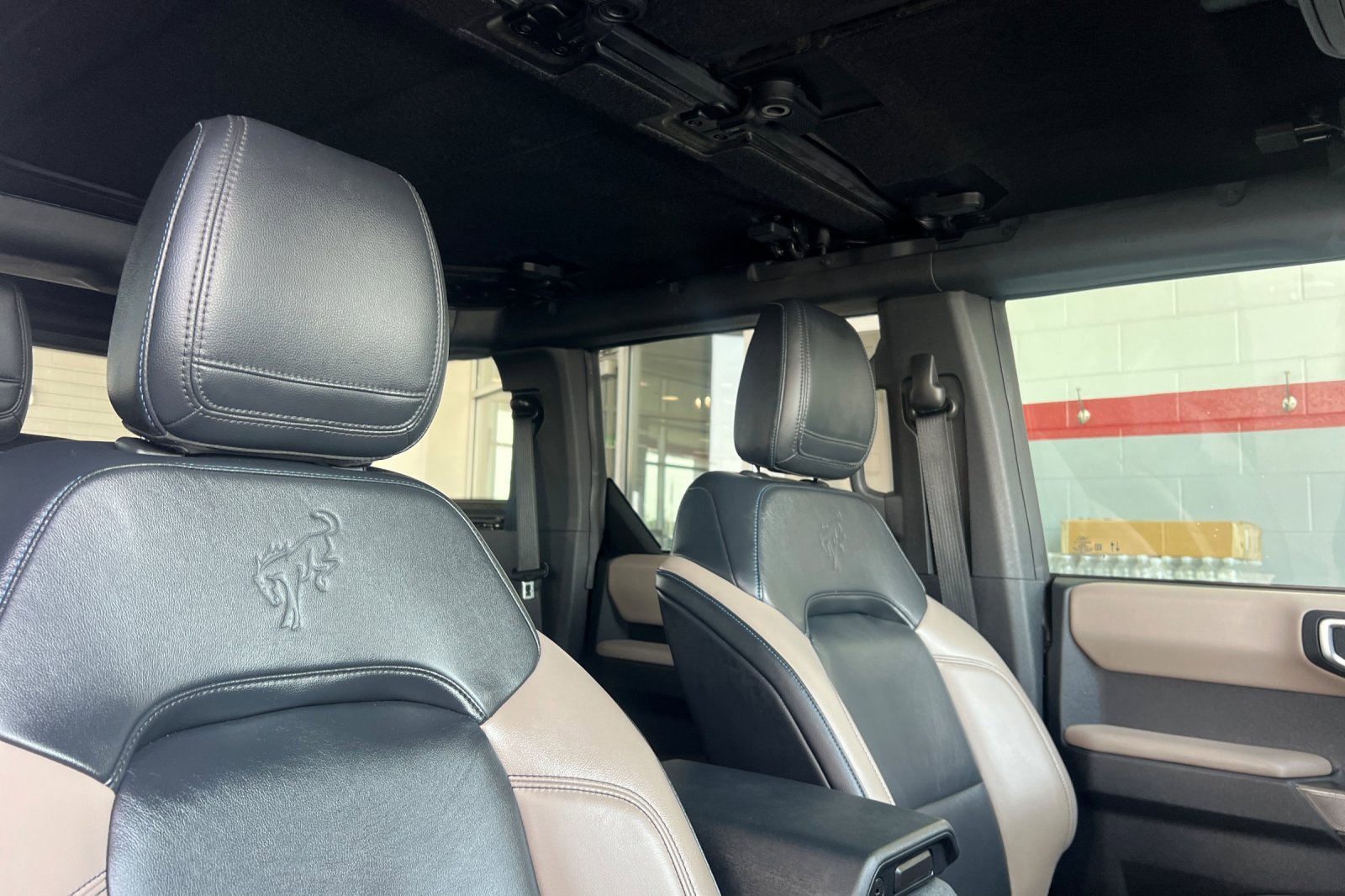 Used 2021 Ford Bronco Wildtrak image 14