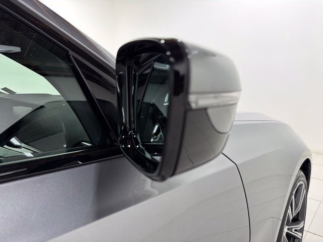 Certified 2023 BMW 330i xDrive Sedan w/ Premium Package AWD/4WD image 26