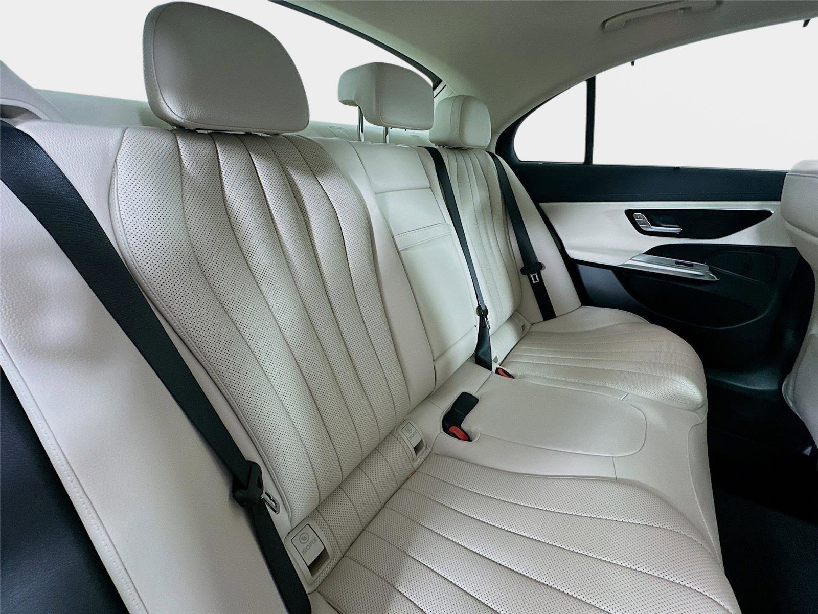 Certified 2026 Mercedes-Benz E 350 4MATIC Sedan image 37