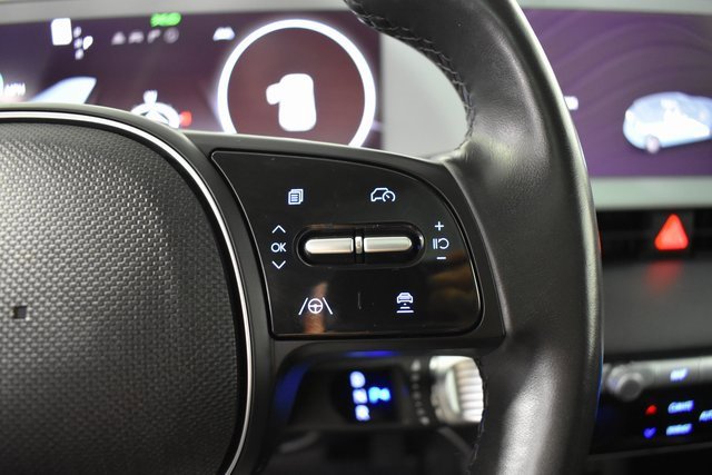 Used 2022 Hyundai Ioniq 5 Limited w/ Cargo Package image 17