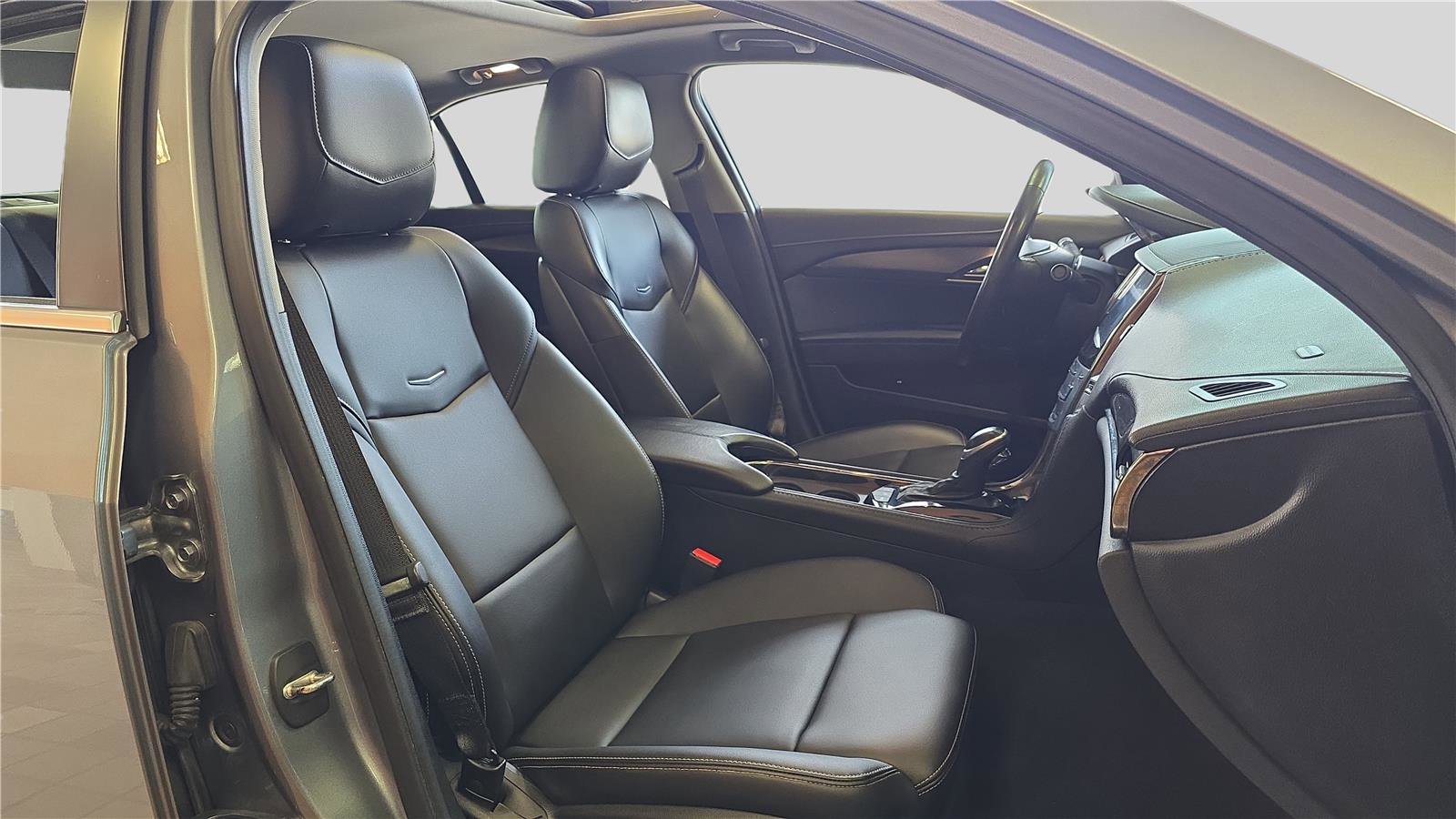 Used 2018 Cadillac ATS 2.0T AWD Sedan w/ Sky and Shine Package image 12