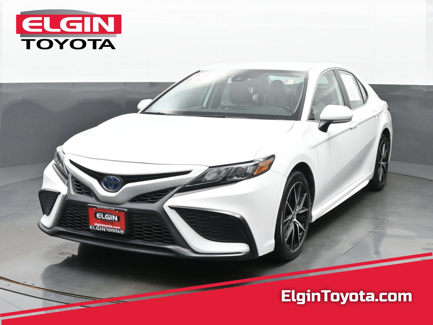 Used 2022 Toyota Camry SE FWD video 1