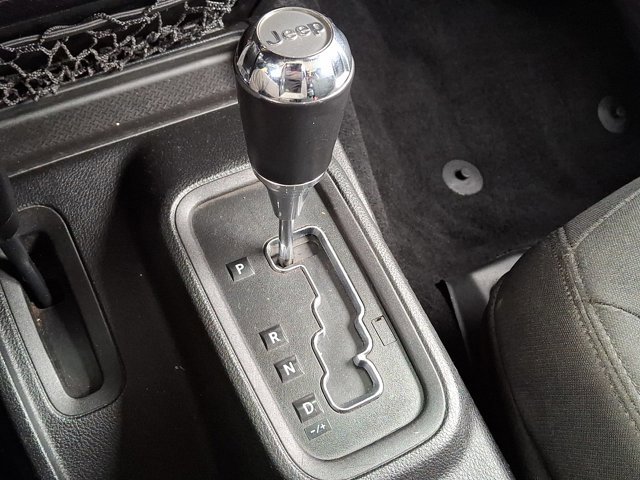 Used 2016 Jeep Wrangler Unlimited Sport image 13