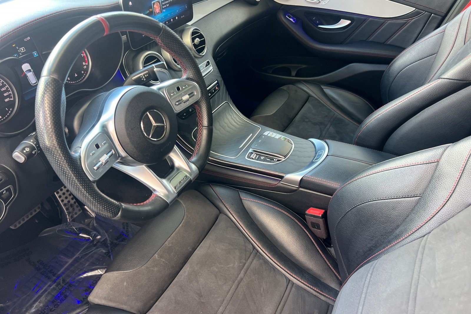 Used 2020 Mercedes-Benz GLC 43 AMG 4MATIC image 4