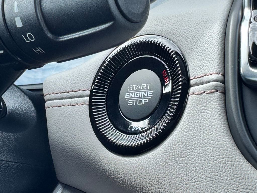 New 2026 Jeep Compass Limited AWD/4WD image 22