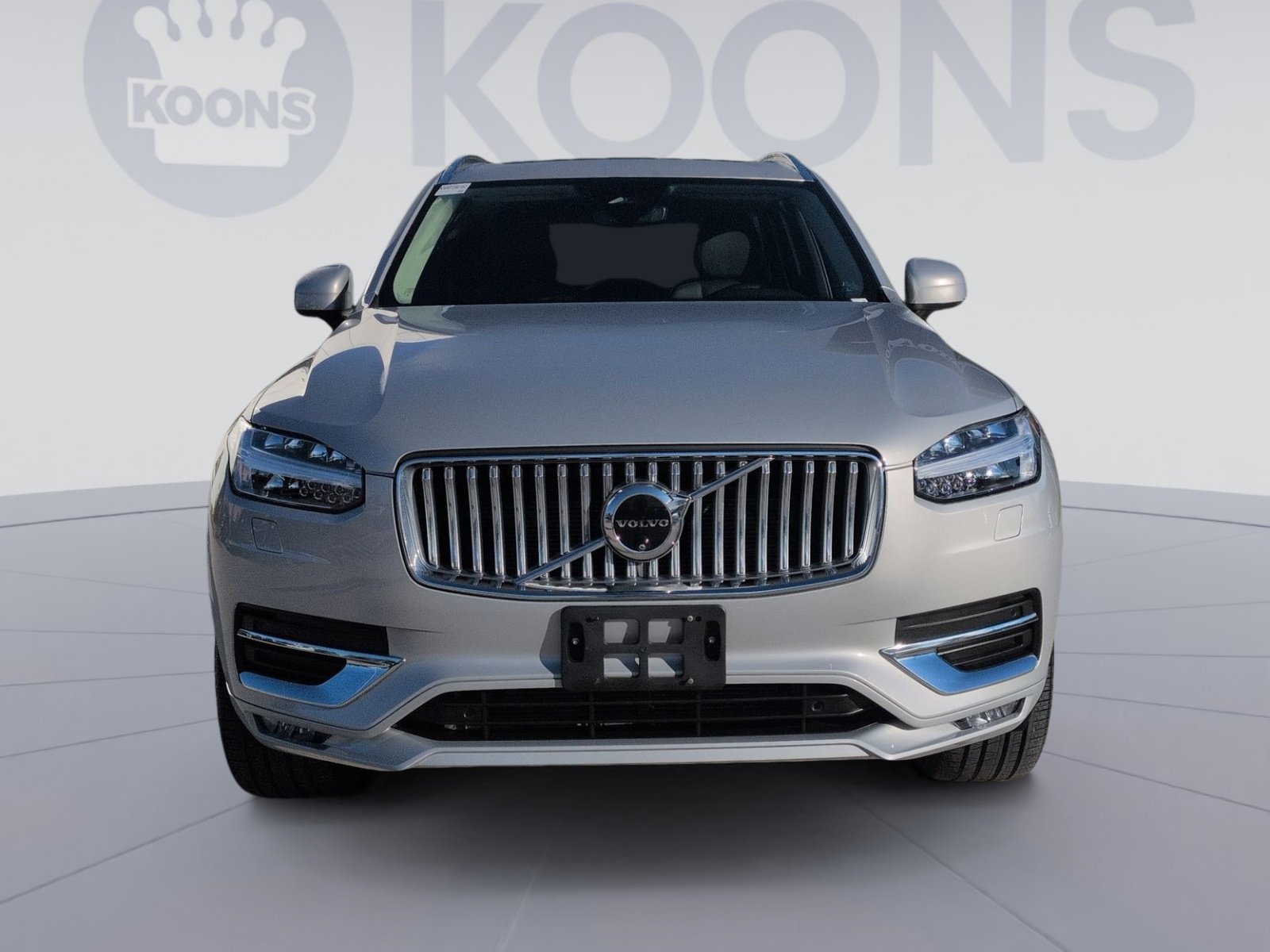 Used 2024 Volvo XC90 B6 Plus image 11