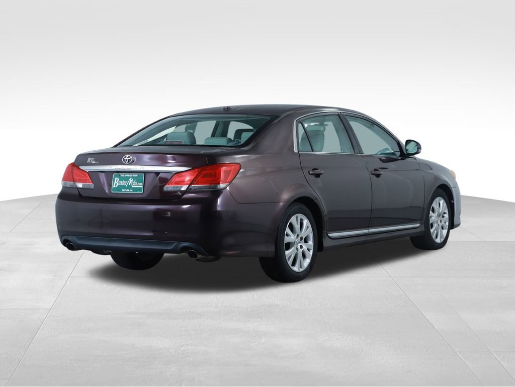 Used 2012 Toyota Avalon Limited image 12