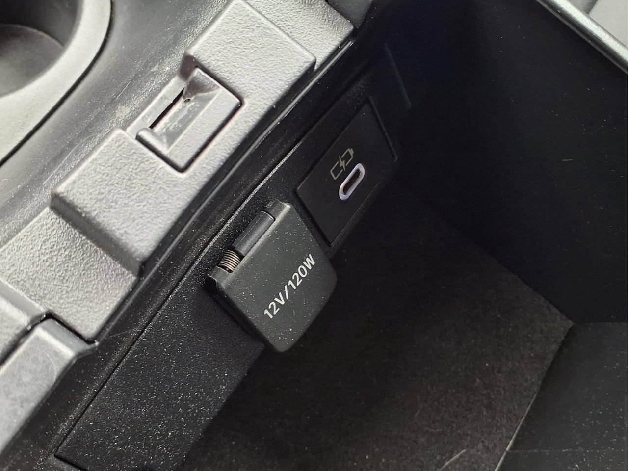 Used 2024 Toyota Corolla LE FWD image 20