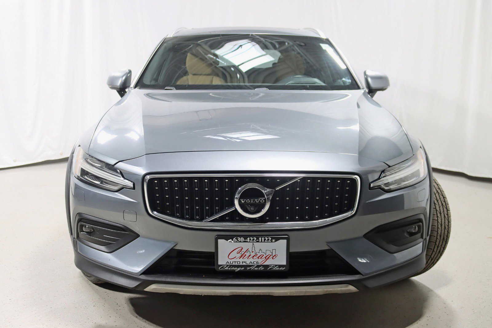 Used 2020 Volvo V60 T5 Cross Country image 8