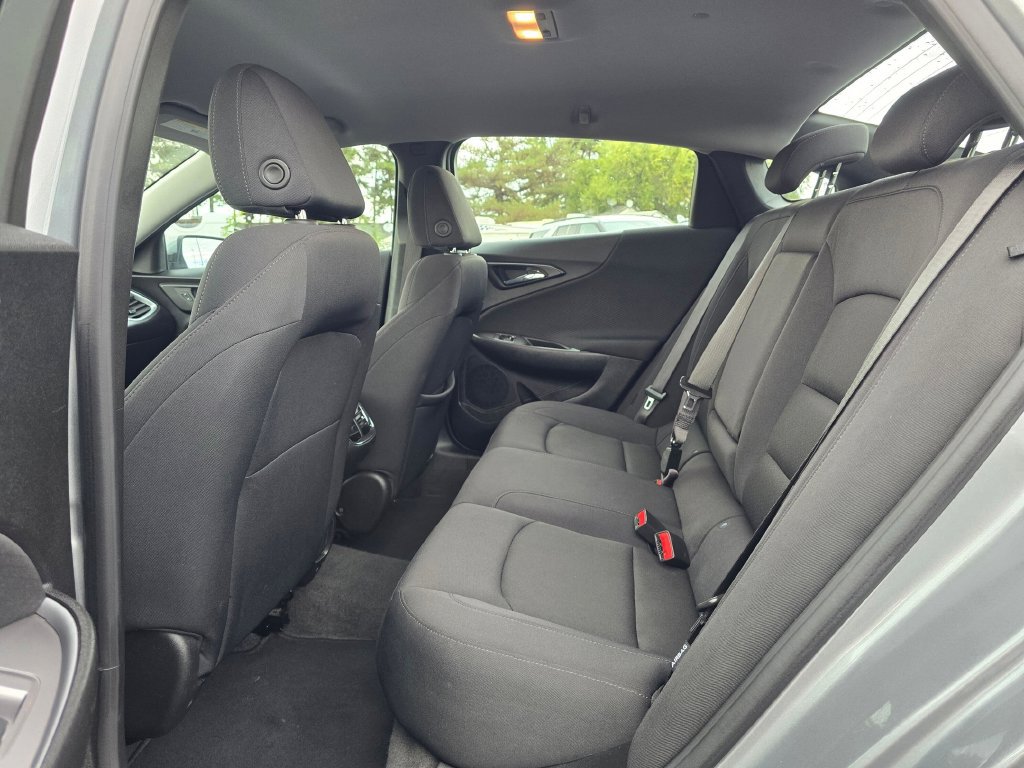 Used 2024 Chevrolet Malibu LT FWD image 13