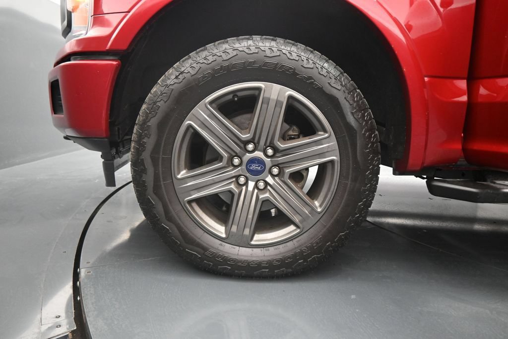 Used 2020 Ford F150 XLT w/ Equipment Group 302A Luxury AWD/4WD image 26