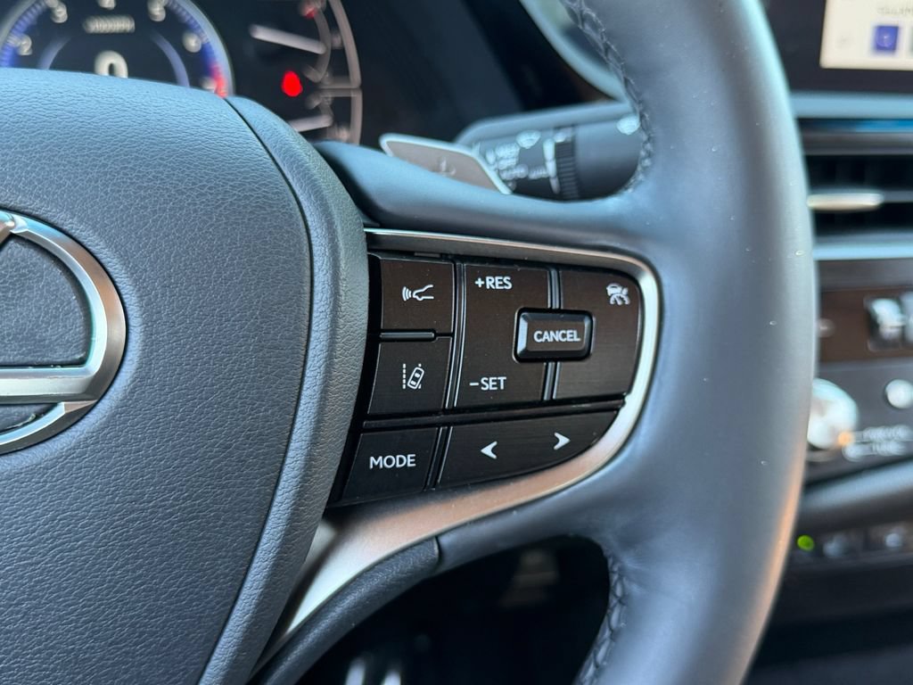 Certified 2023 Lexus ES 350 w/ Premium Package FWD image 19