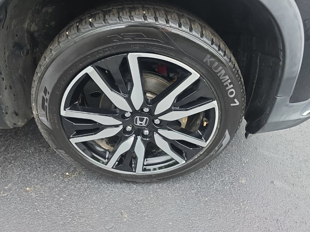 Used 2019 Honda Pilot Touring image 10