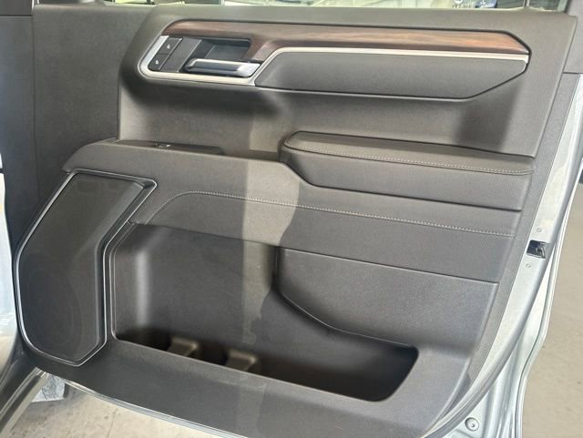 Used 2025 GMC Sierra 1500 SLT AWD/4WD image 35