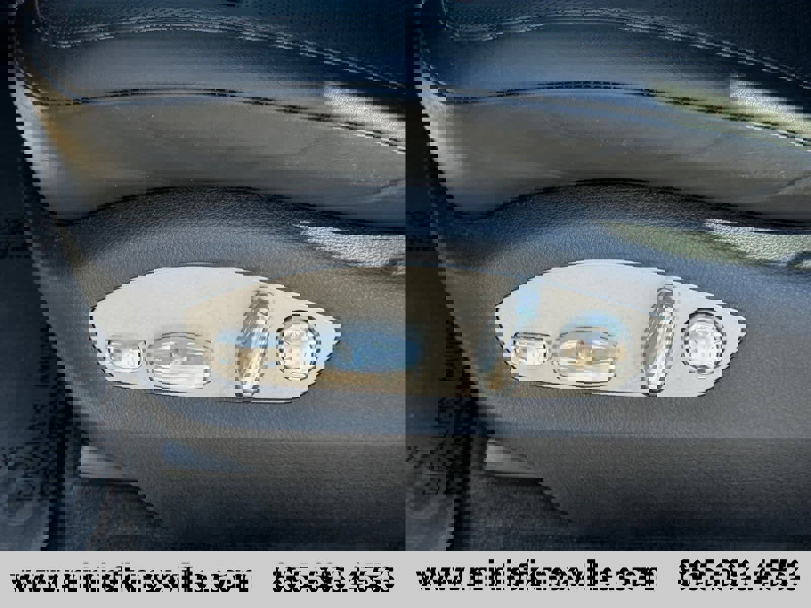 Used 2024 Porsche Macan image 11