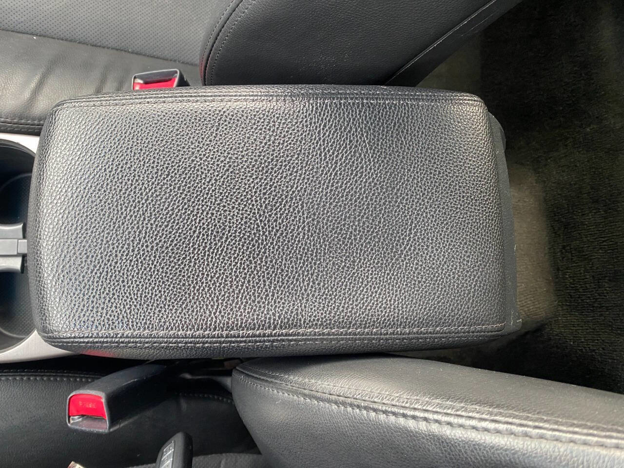 Used 2012 Subaru Outback 2.5i Limited image 17