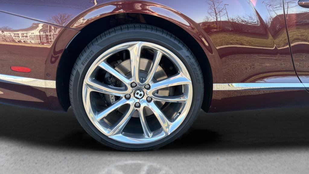 Used 2020 Bentley Continental GT image 25