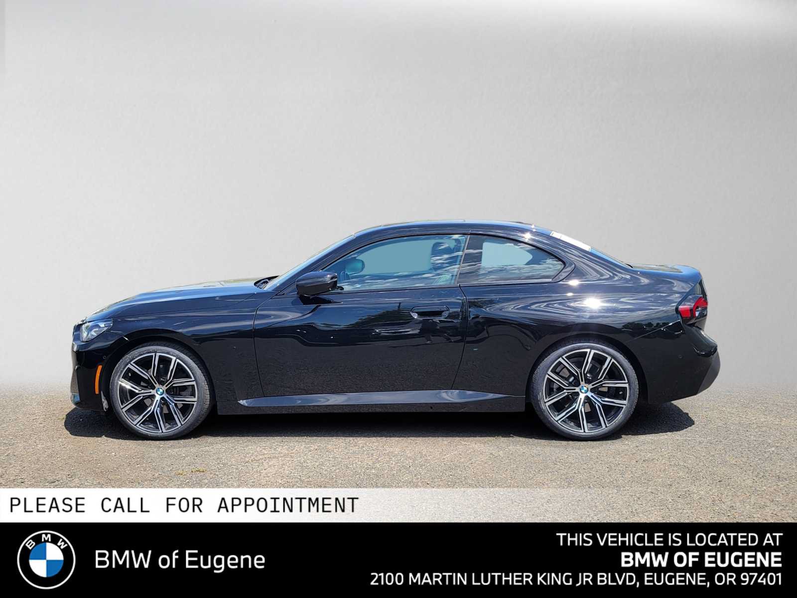 Used 2024 BMW 230i xDrive Coupe w/ Premium Package AWD/4WD image 6