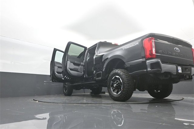 New 2026 Ford F350 XLT w/ Tremor Off-Road Package image 35