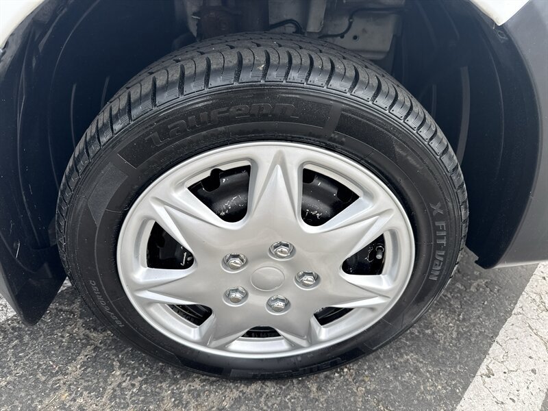 Used 2014 Nissan NV200 FWD image 11