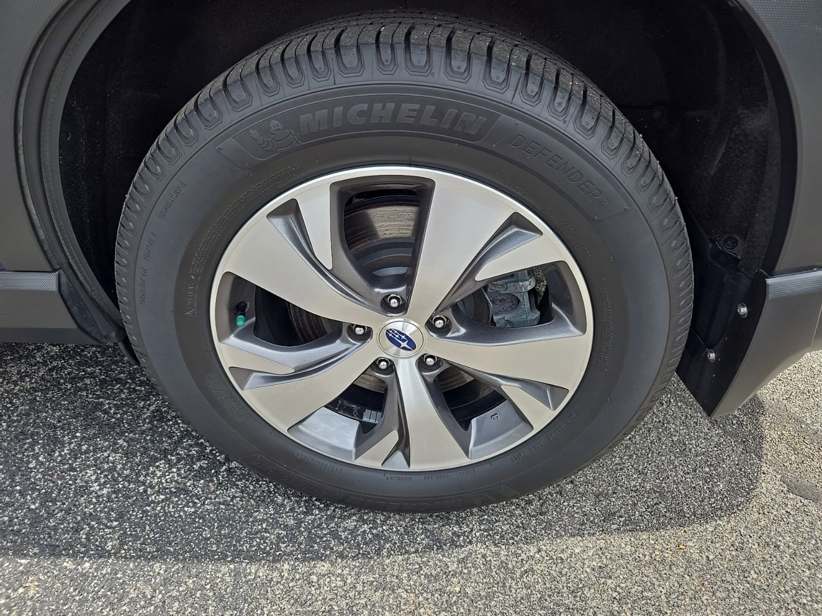 Used 2021 Subaru Ascent Premium w/ Convenience Package AWD/4WD image 14