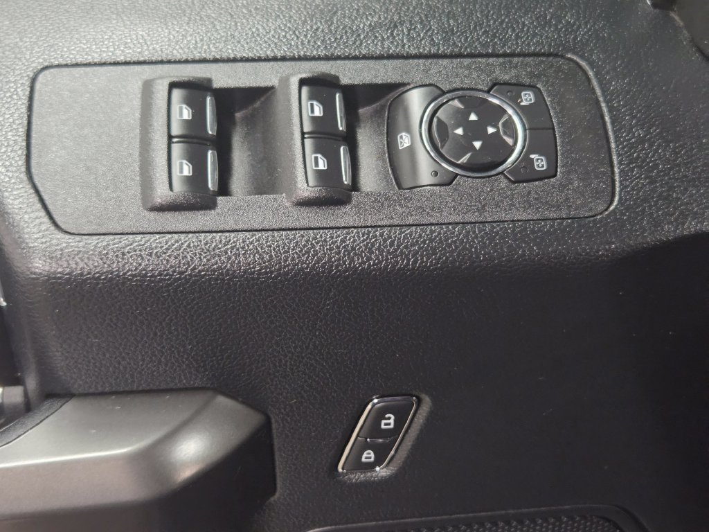 Used 2019 Ford F150 XLT w/ Equipment Group 302A Luxury AWD/4WD image 26