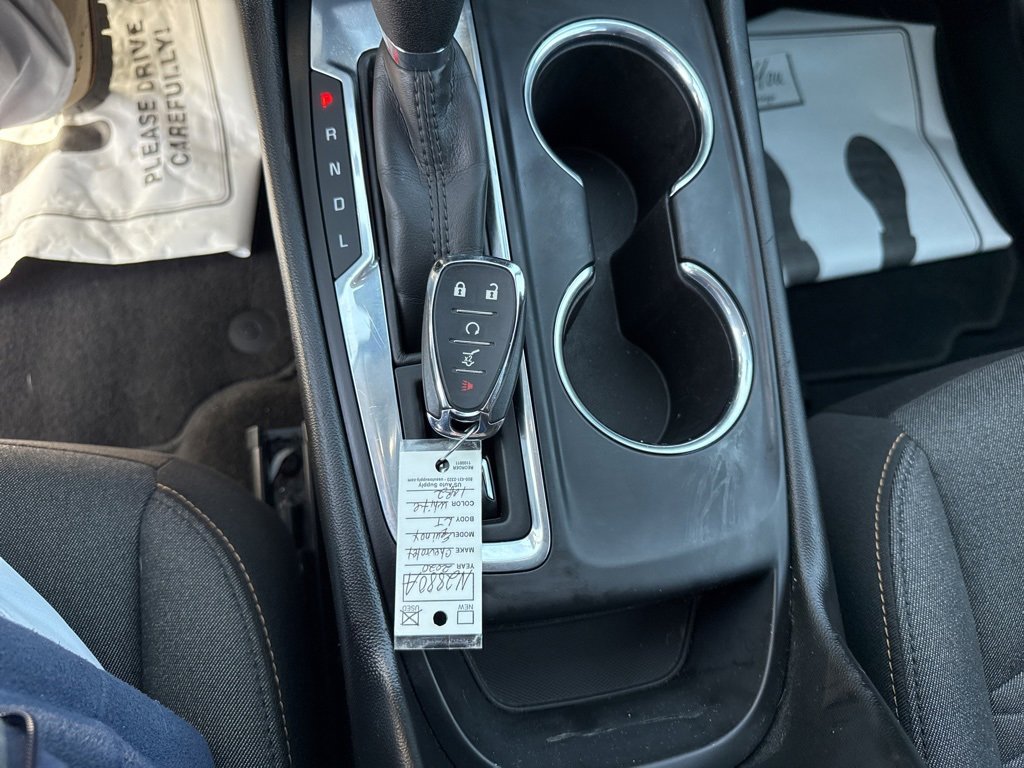 Used 2020 Chevrolet Equinox LT image 18
