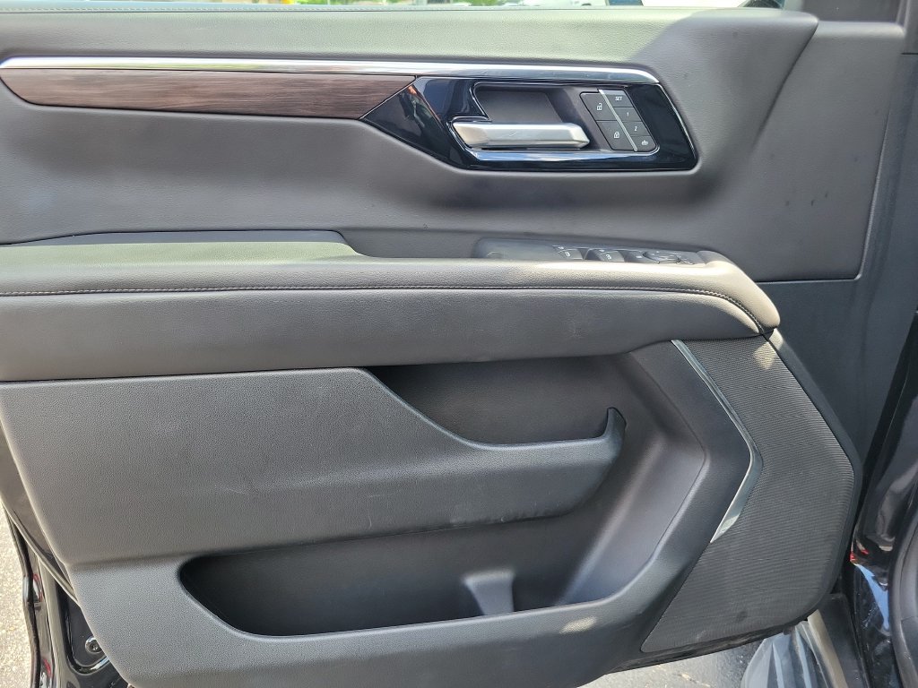 Used 2021 Chevrolet Tahoe LT AWD/4WD image 22