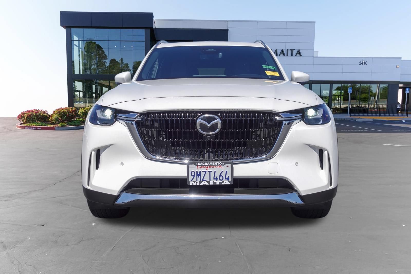Certified 2024 MAZDA CX-90 Plug-In Hybrid w/ Premium Plus AWD/4WD image 10