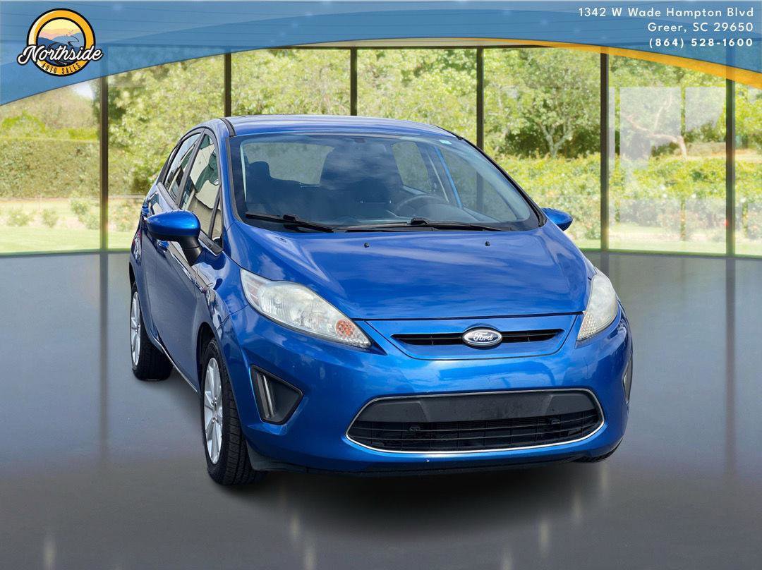 Used 2011 Ford Fiesta SE w/ 203A Rapid Spec Order Code image 3