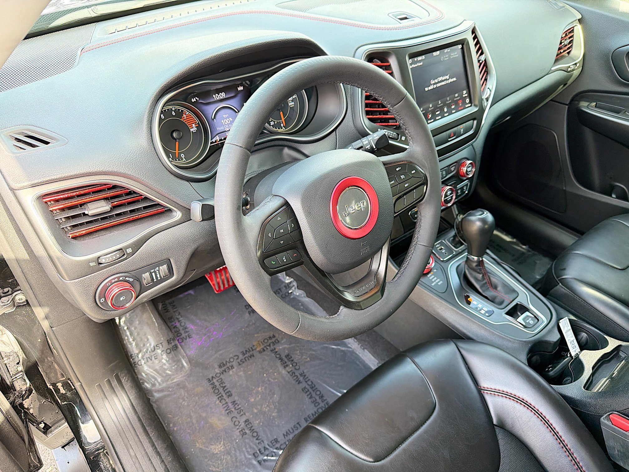 Used 2022 Jeep Cherokee Trailhawk w/ Sound & Nav Group image 25