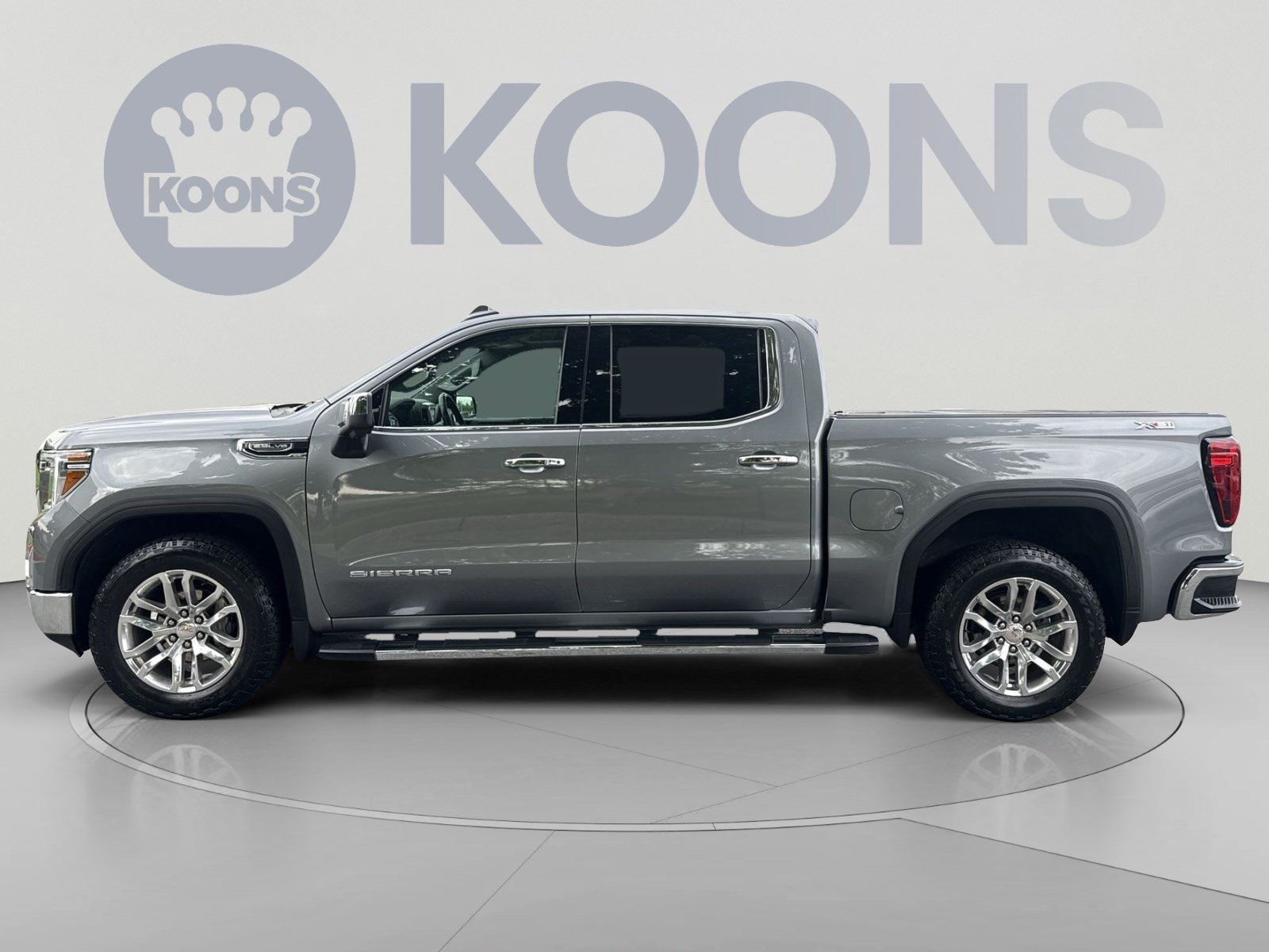Used 2022 GMC Sierra 1500 SLT w/ SLT Premium Package AWD/4WD image 2