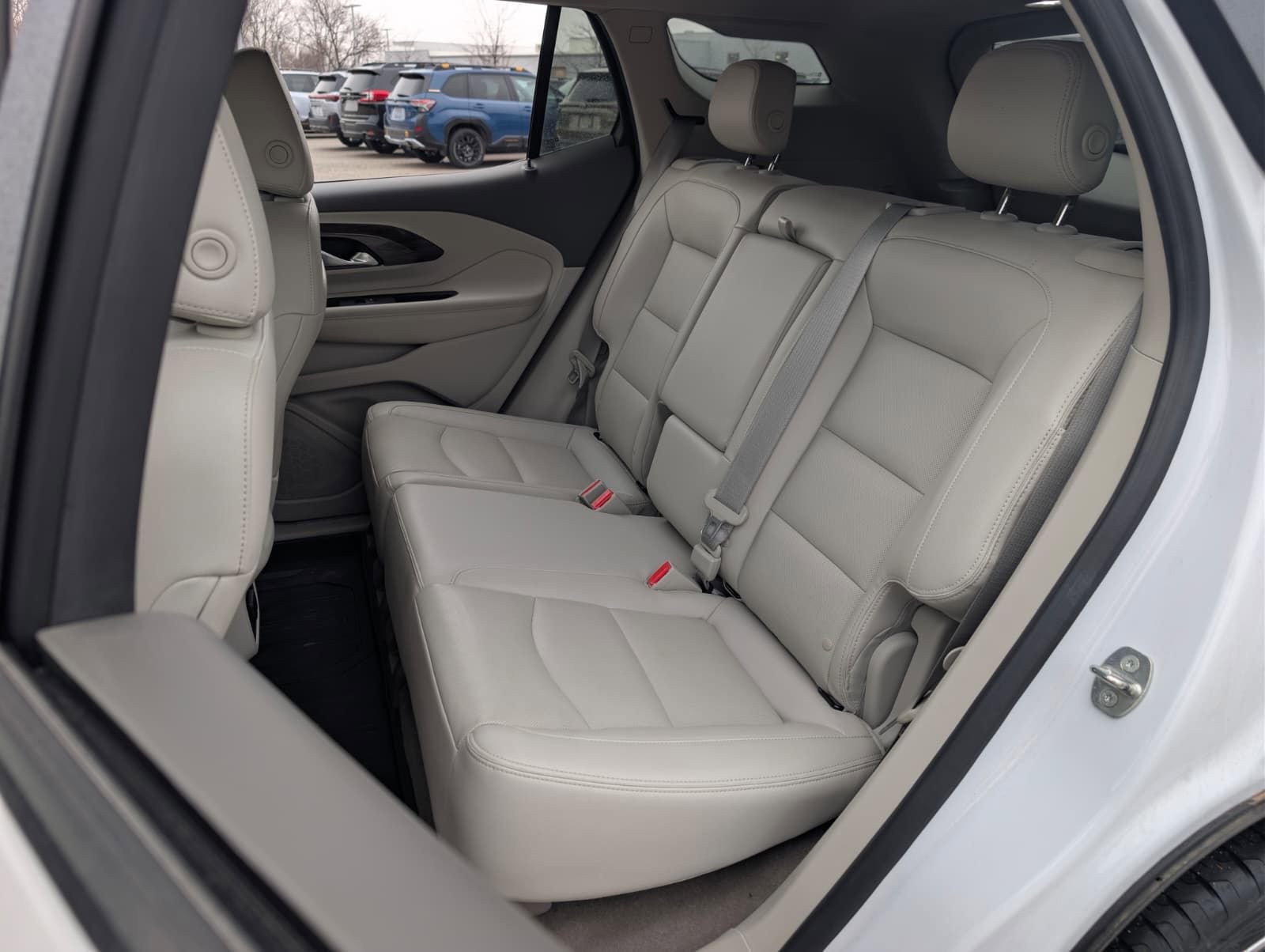 Used 2020 GMC Terrain Denali w/ Denali Premium Package AWD/4WD image 22