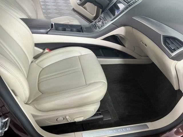 Used 2019 Lincoln MKZ Premiere AWD/4WD image 14