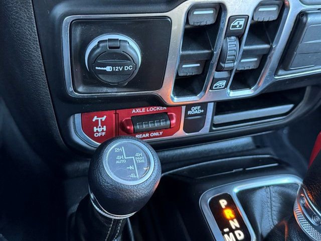 Used 2024 Jeep Wrangler Unlimited image 26