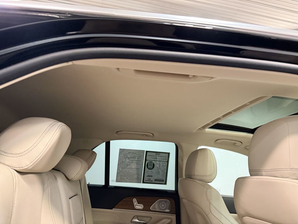 Used 2023 Mercedes-Benz GLE 350 4MATIC w/ 3rd Row Seat Package image 16