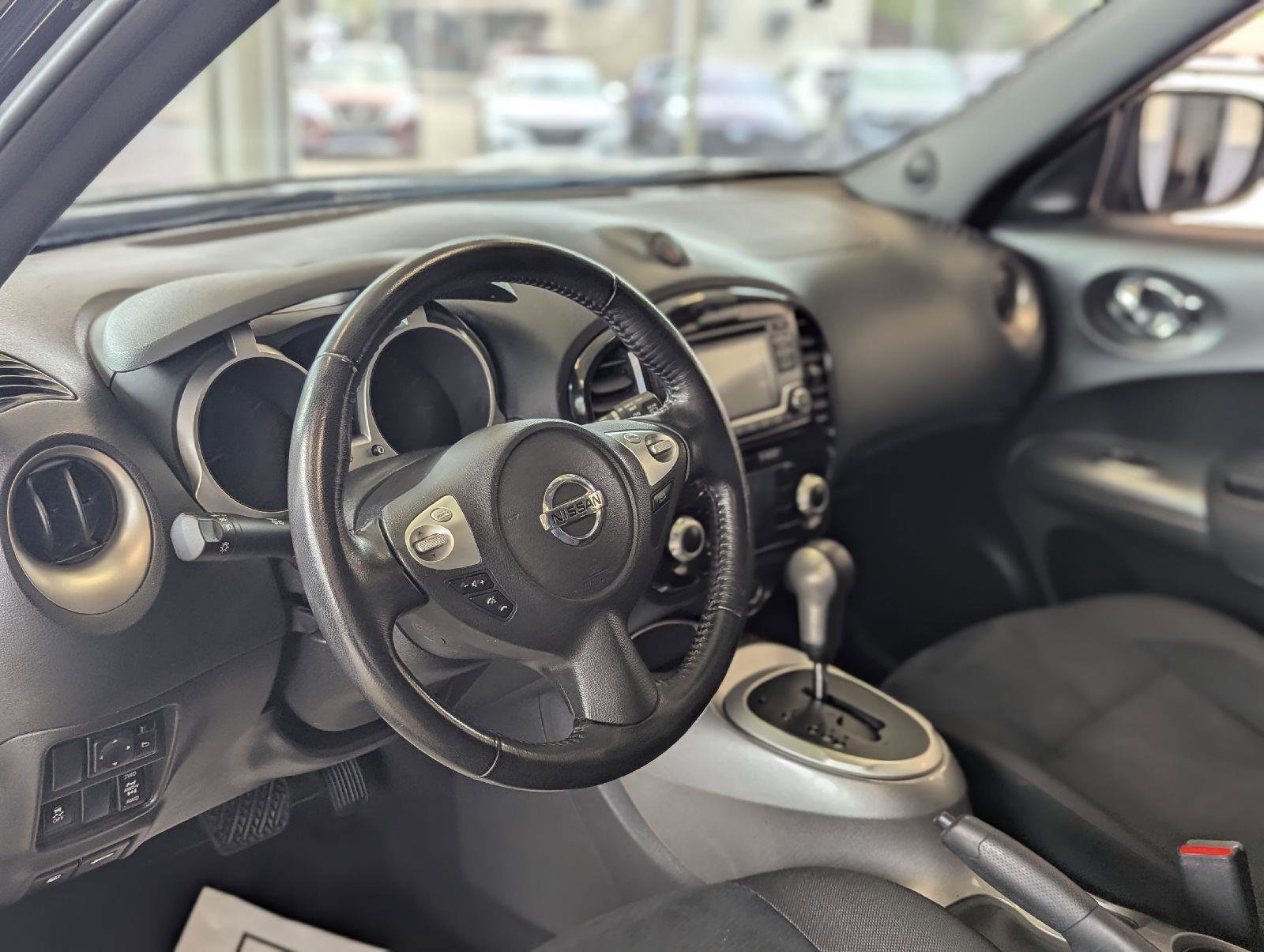 Used 2017 Nissan Juke SV AWD/4WD image 18