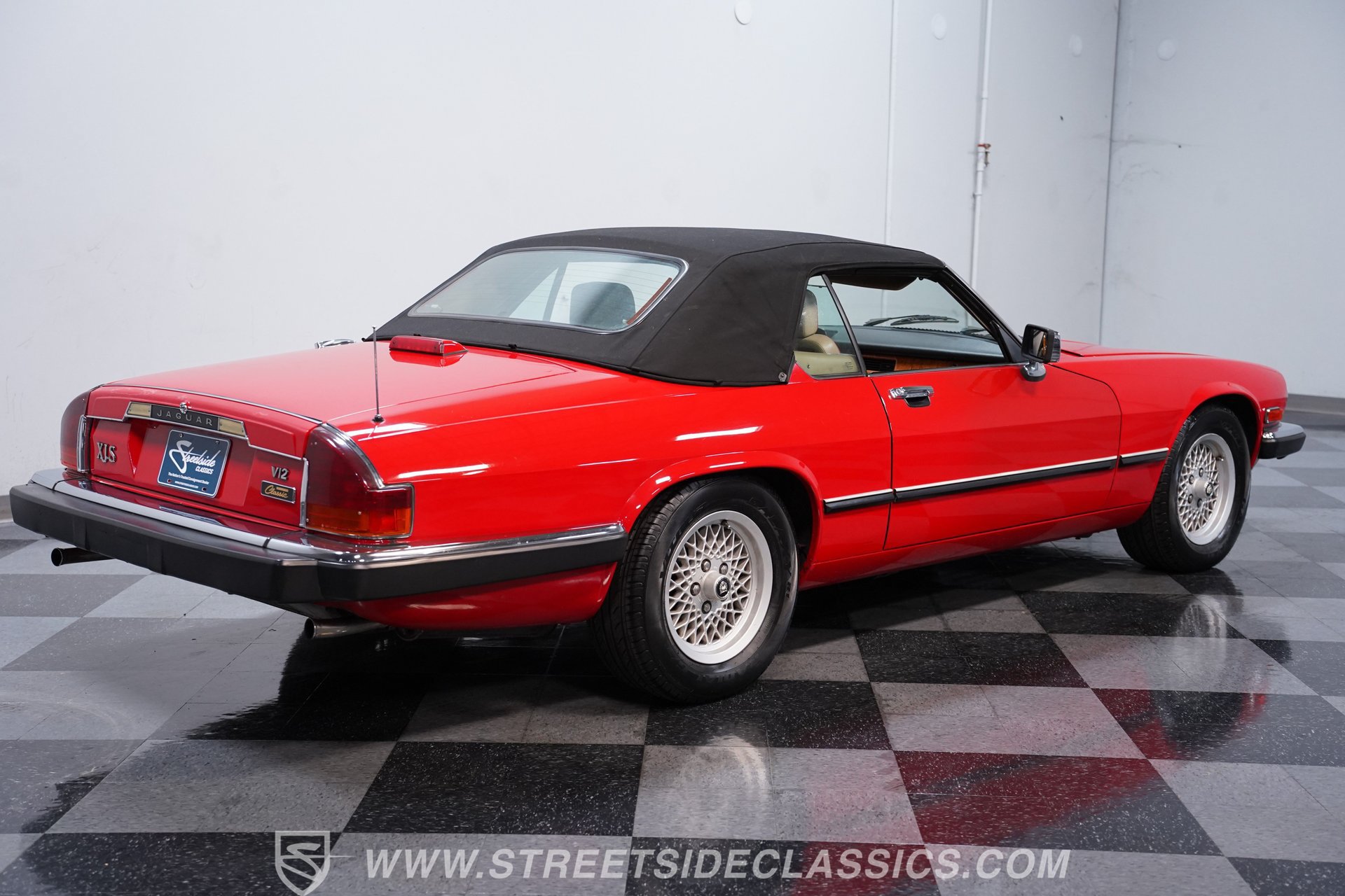Used 1991 Jaguar XJS V12 Convertible RWD image 11