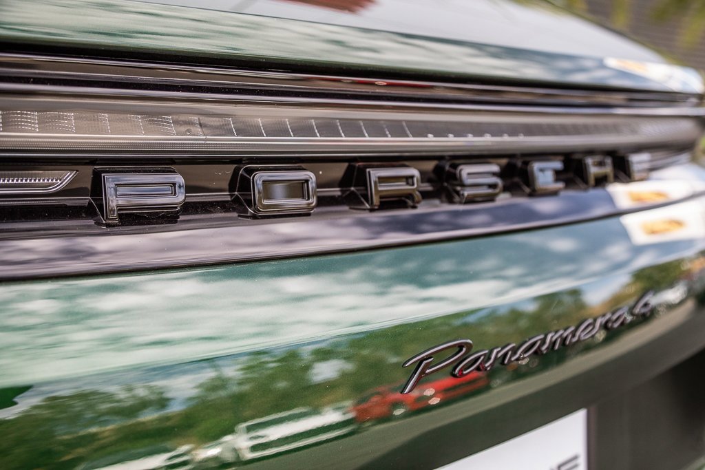 Used 2025 Porsche Panamera 4 image 26